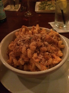 The deliciousness of the Buffalo Mac 'n' Cheese.